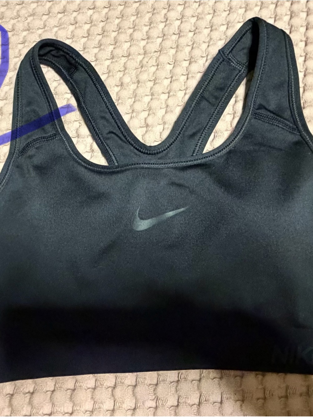 Women’s Medium Fitness tank tops sports bras Nike Under armour cycle house 11-26